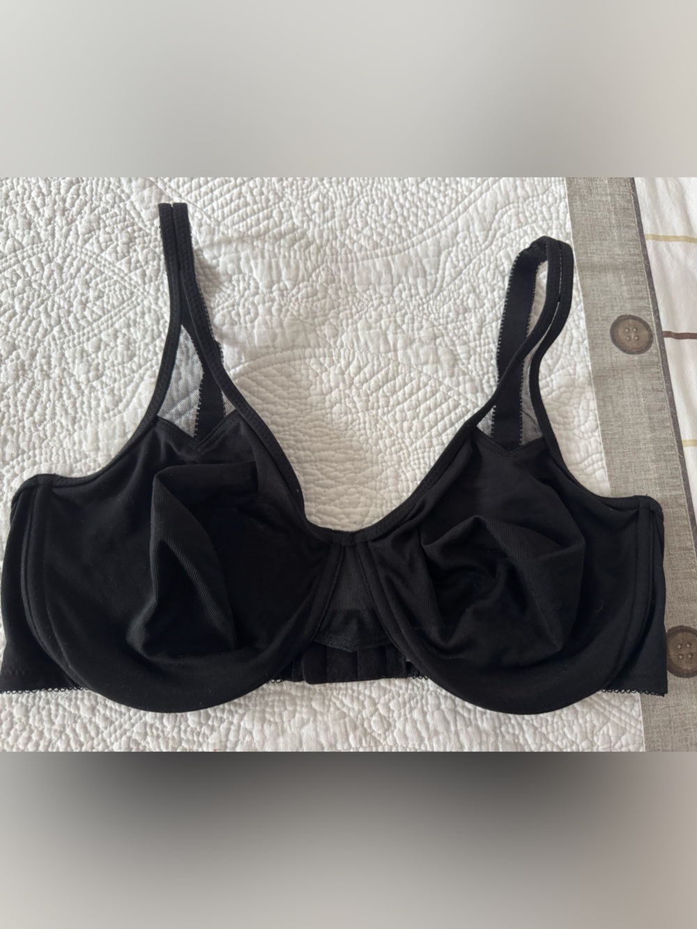 Wacoal Black Wireless Support Bra with Wide Comfort Straps